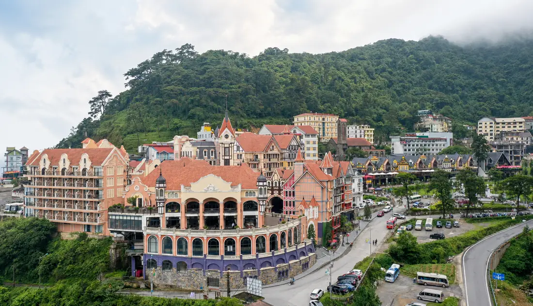 Thác Bạc Tam Đảo – Venus Hotel Tam Đảo