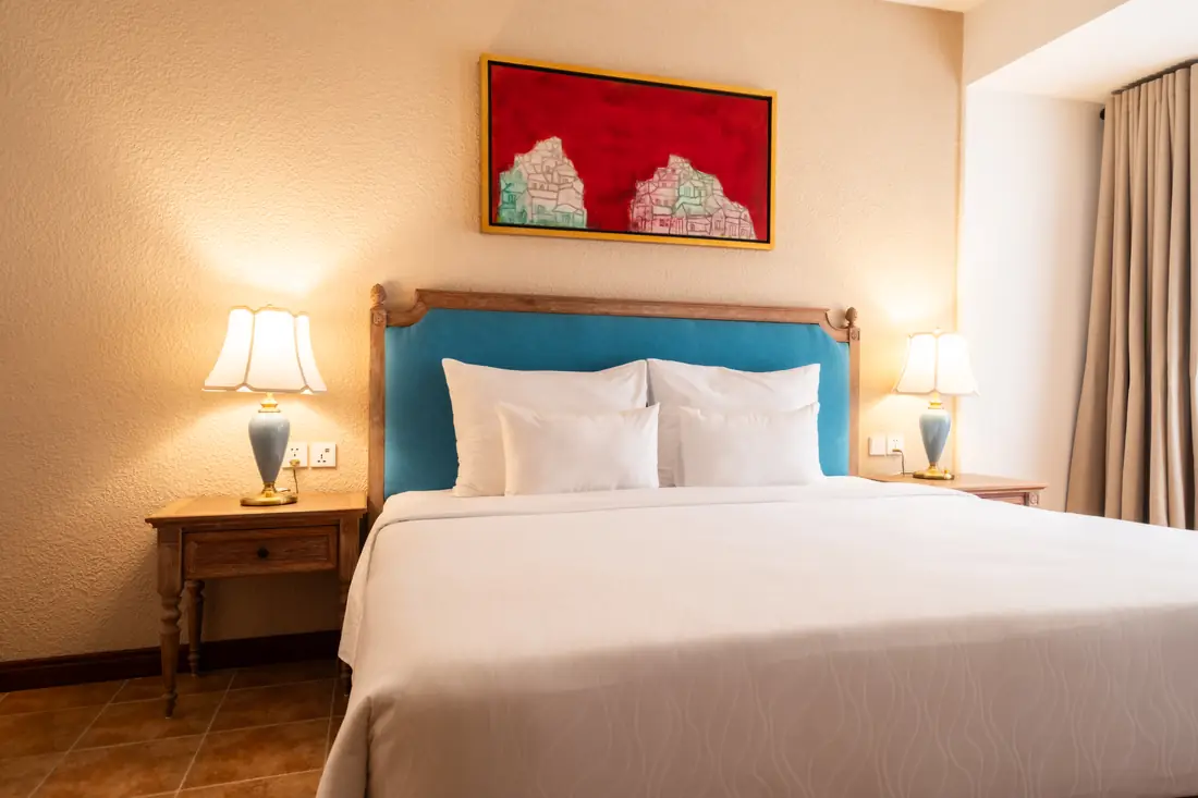 Phòng ngủ phòng Suite, giường 2m × 2m – Venus Hotel Tam Đảo